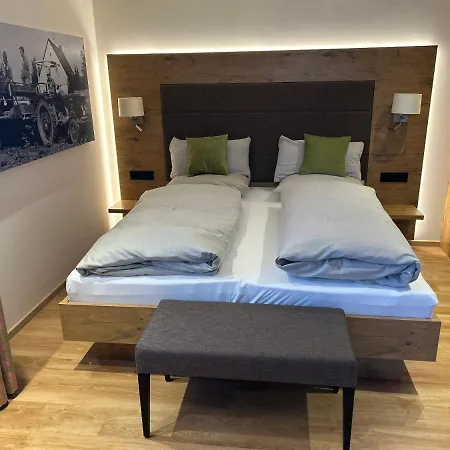 Laupus-hof Apartment *