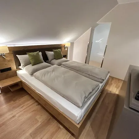 Apartment Laupus-hof